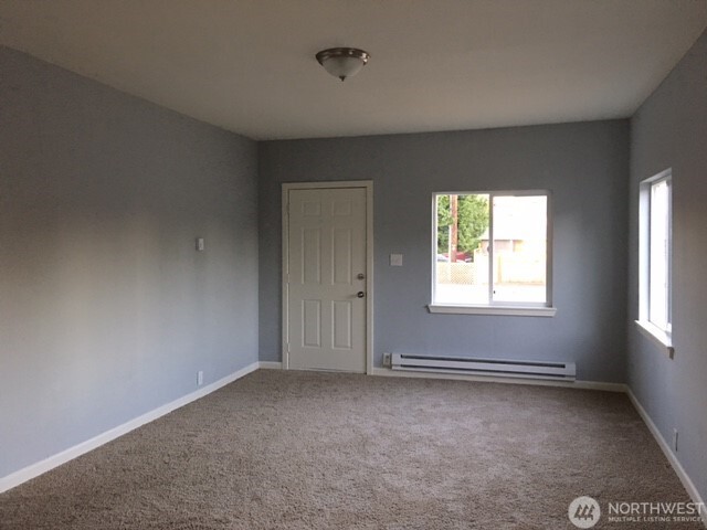 Building Photo - 305 M St SE