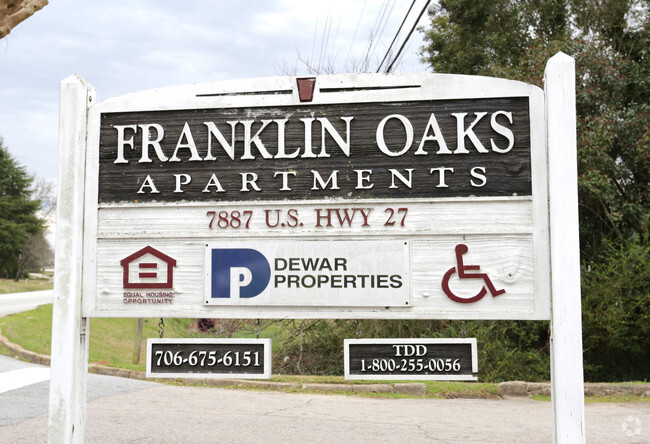 Building Photo - Franklin Oaks Apartments