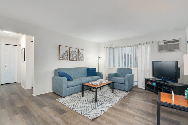 Foto del edificio - Capitol Villa Apartments