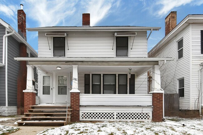 Building Photo - 156 S Burgess Ave