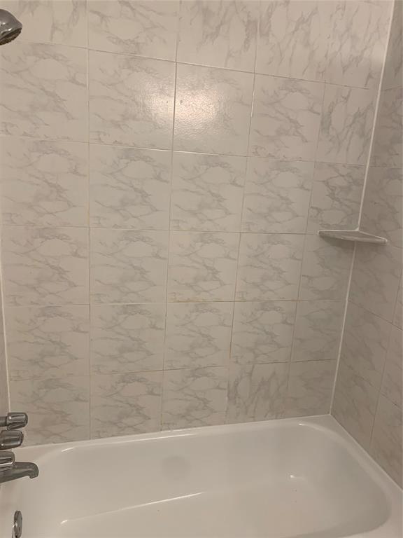 Foto del edificio - 3810 Meadow Pl Dr