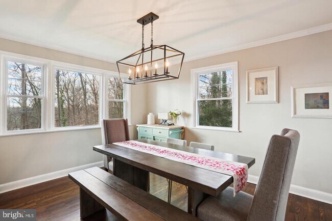 Building Photo - 7832 Fulbright Ct