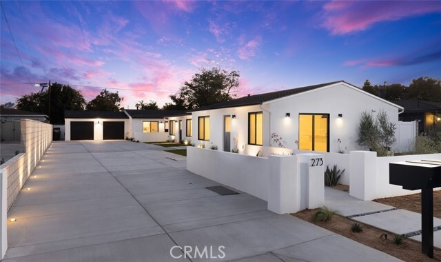 Primary Photo - 273 Costa Mesa St