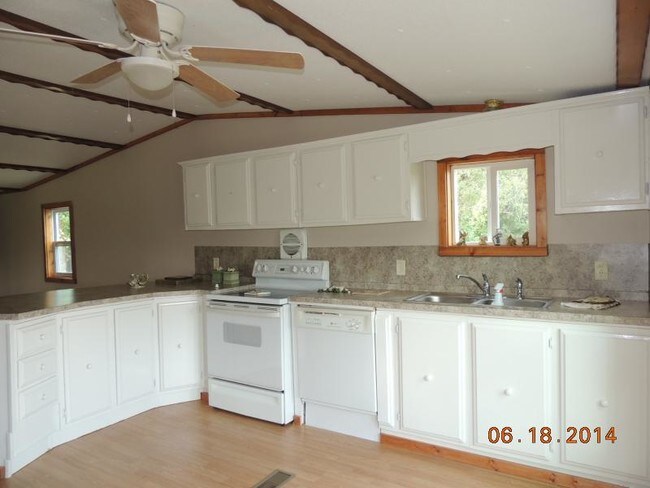 Building Photo - 203 Blackley Creek Road