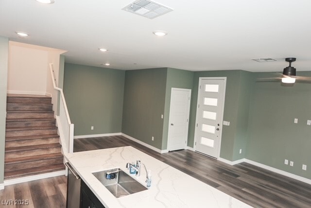 Building Photo - 600 Carriage Hill Dr
