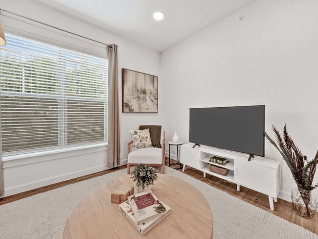 Photo - The Finch Apartments