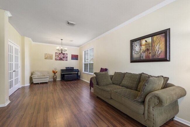 Foto del edificio - 9003 Sun Glen Ct