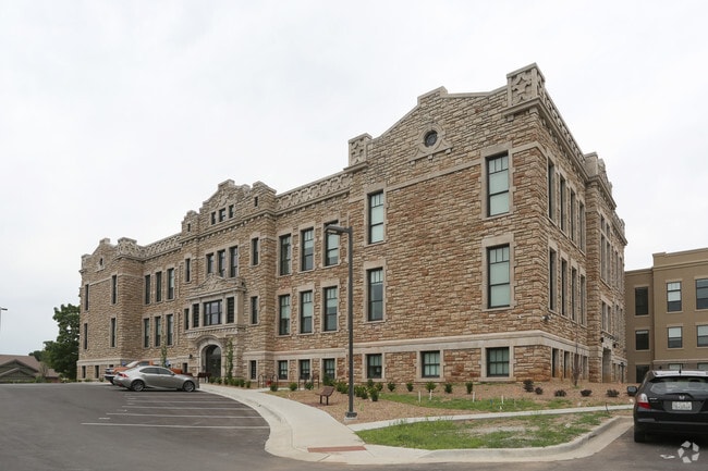 Building Photo - Norman School Lofts