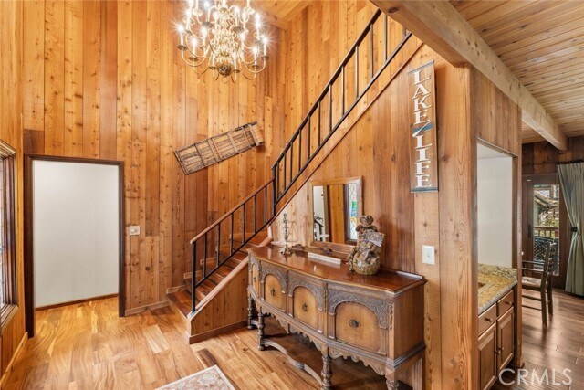 Foto del edificio - 887 Talisman Ln