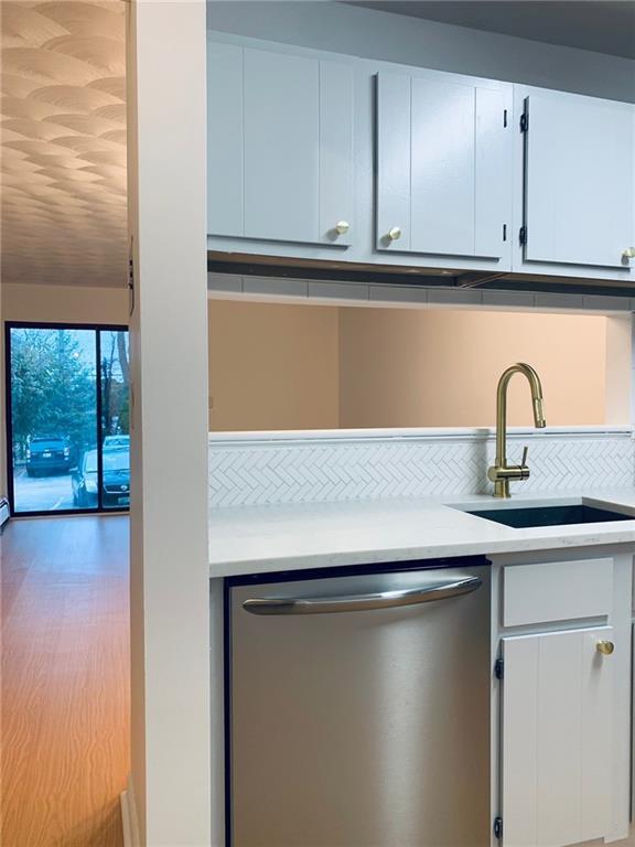 Foto del edificio - 750 Quaker Ln