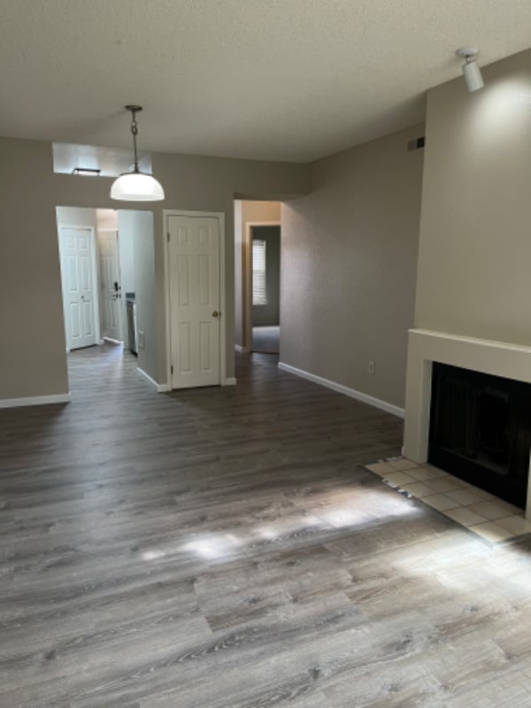 Building Photo - 7412 Singing Hills Dr