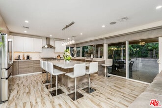 Building Photo - 19715 Greenbriar Dr