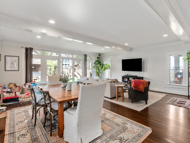 Foto del edificio - 1614 Park Rd