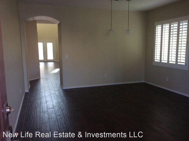 Building Photo - 4 br, 2.5 bath House - 44151 W Palmen Dr