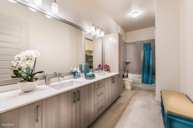 Foto del edificio - 1 br, 1 bath Apartment - 1000 Main St 033