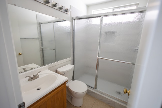 Building Photo - 7873 Laurelton Pl