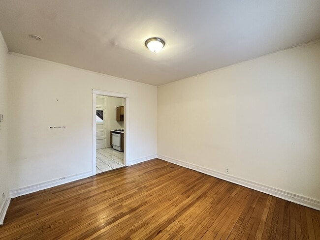 Foto del edificio - 824 W Waveland Ave