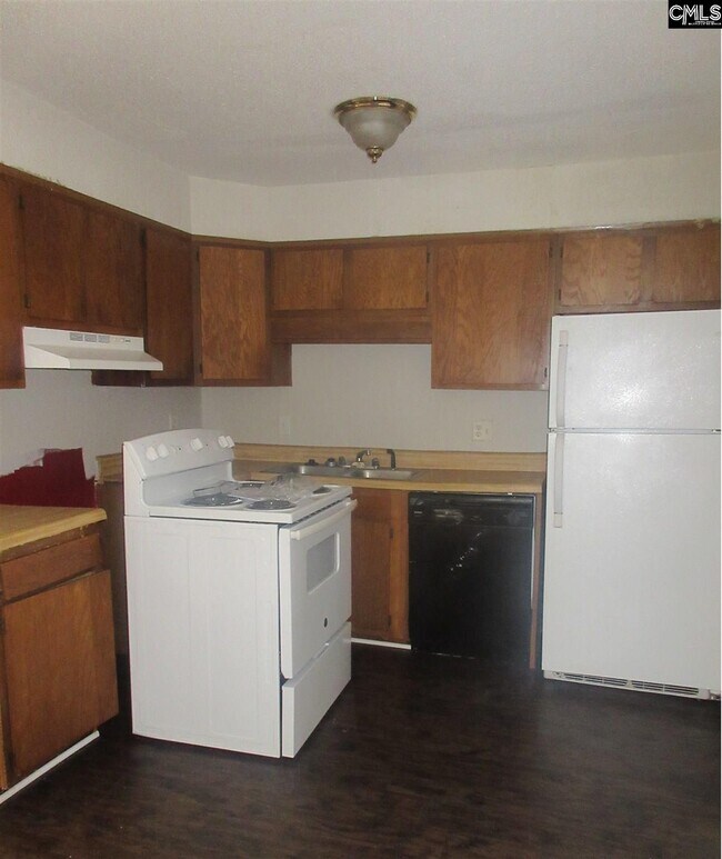 Building Photo - 3 Londonderry Square