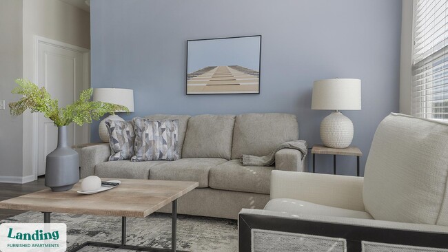 Building Photo - 915 Brentmoor Dr