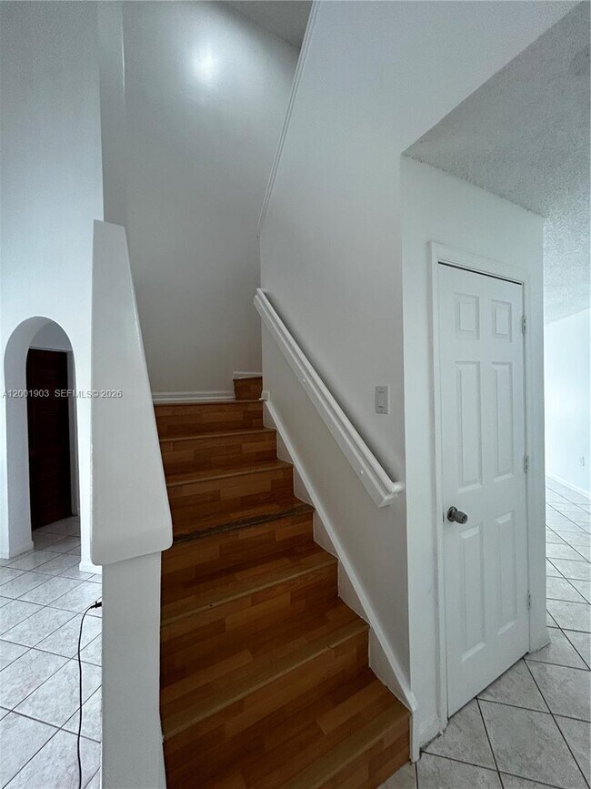 Foto del edificio - 20471 SW 1st St