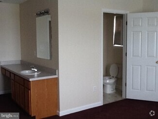 Building Photo - 69 Yellowwood Ct