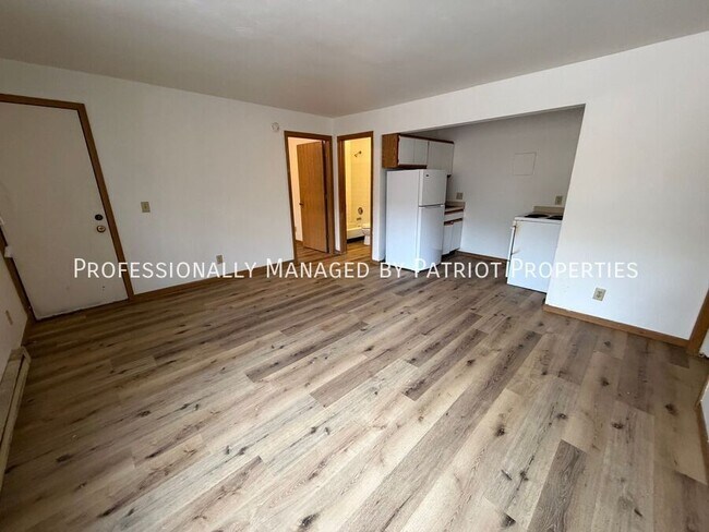 Foto del edificio - 1121 Mac Arthur Rd