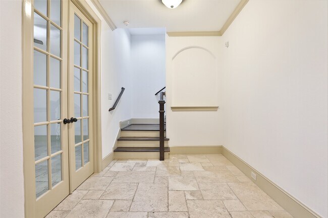 Foto del edificio - 1805 W 24th St