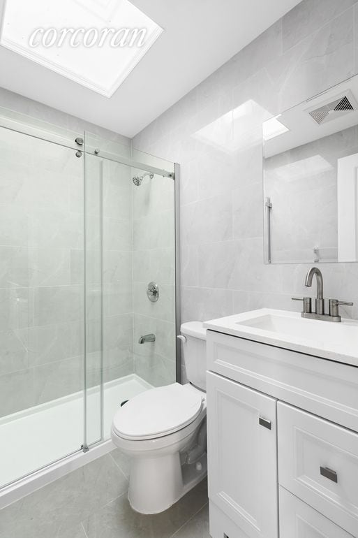 Bathroom - 426 McDonald Ave