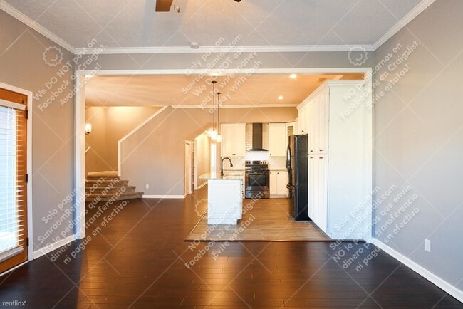Building Photo - 3 br, 3 bath House - 1301 Spann Ave