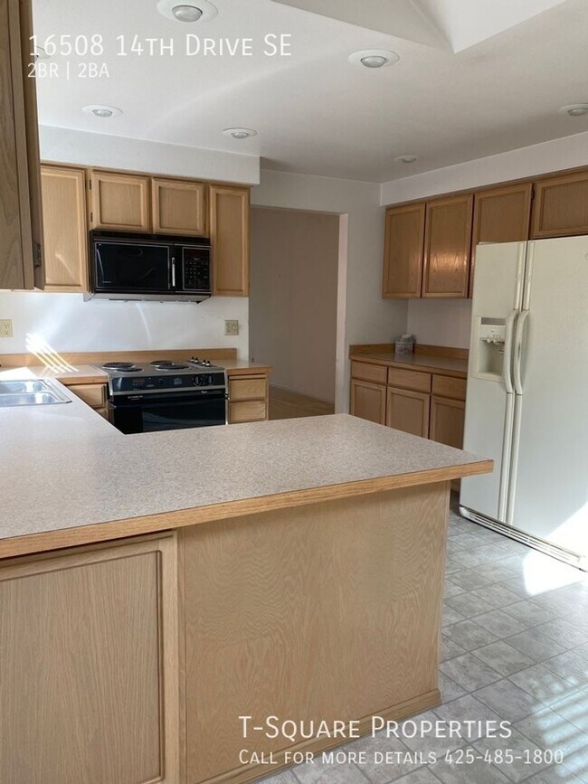 Building Photo - $500 OFF First Month's Rent!!! 2 Bedroom P...