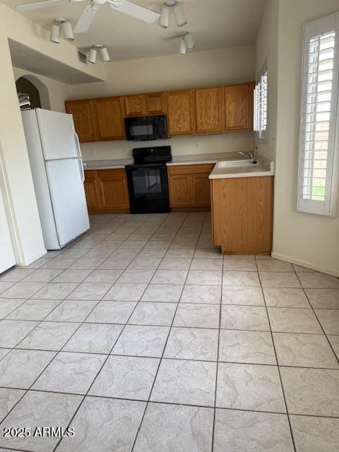 Foto del edificio - 6431 W Desert Hollow Dr