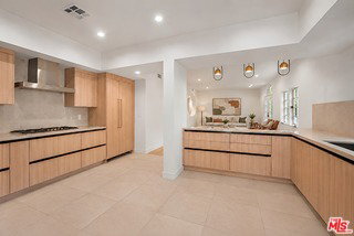 Building Photo - 9921 Durant Dr