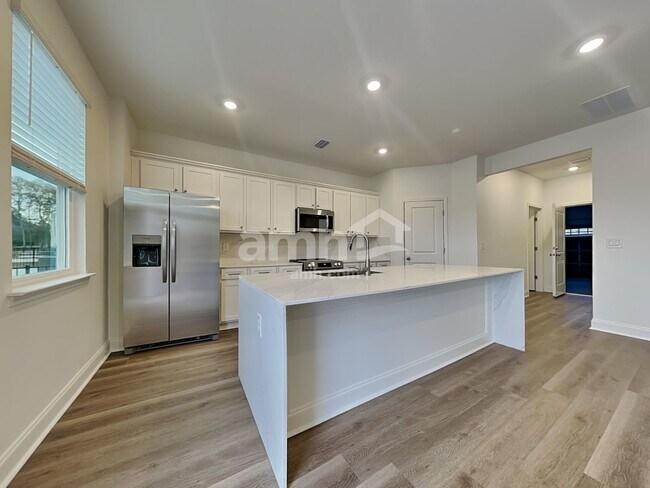 Foto del edificio - 168 Portside Pk Dr