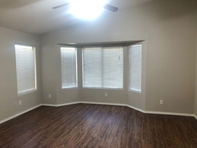 Building Photo - Long Term rental in Chandler