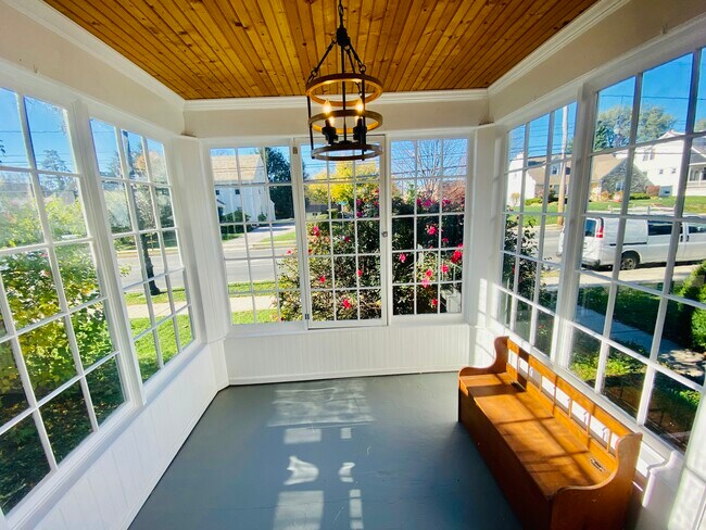 Foto del edificio - 1422 Markley St