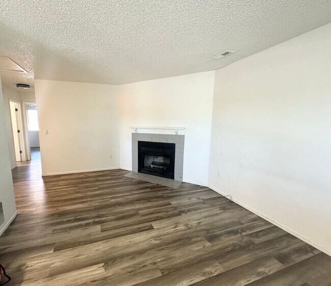 Photo - 5525 Bowden Loop Apartment