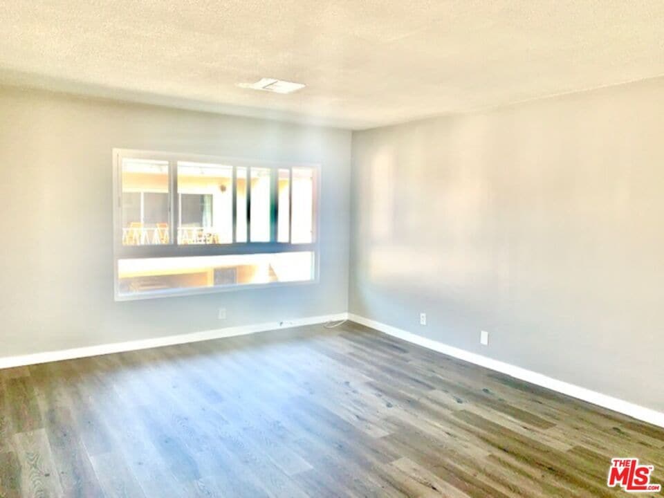 Building Photo - 620 Myrtle Ave