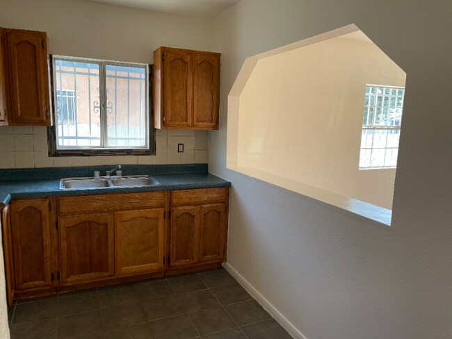 Foto del edificio - 151 E 108th St