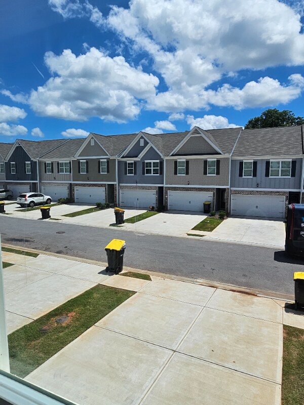 Foto del edificio - 11743 Chatham Dr