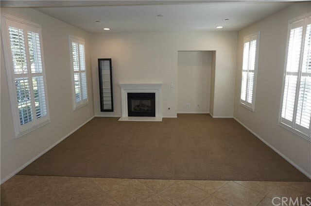 Building Photo - 15219 Kensington Park Dr