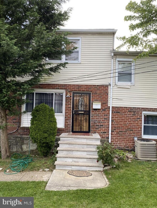 Foto del edificio - 603 Alburger Ave