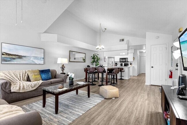 Foto del edificio - 2739 N Poinciana Blvd