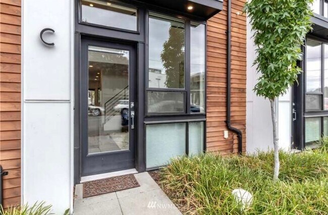 Foto del edificio - Modern Living in Thriving Georgetown