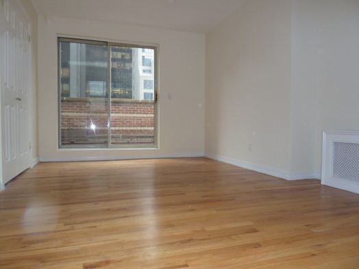 Building Photo - 54 W 55th St