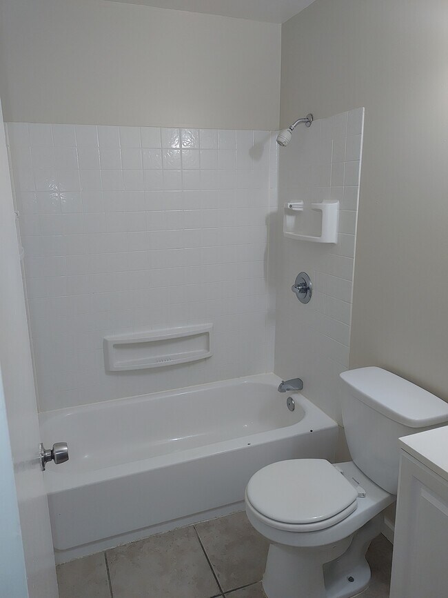Bath - 370 S 8th St