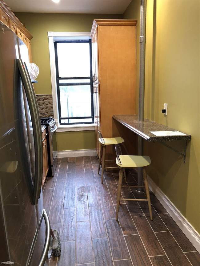 Building Photo - 3 br, 1 bath  - 335 Linden Blvd