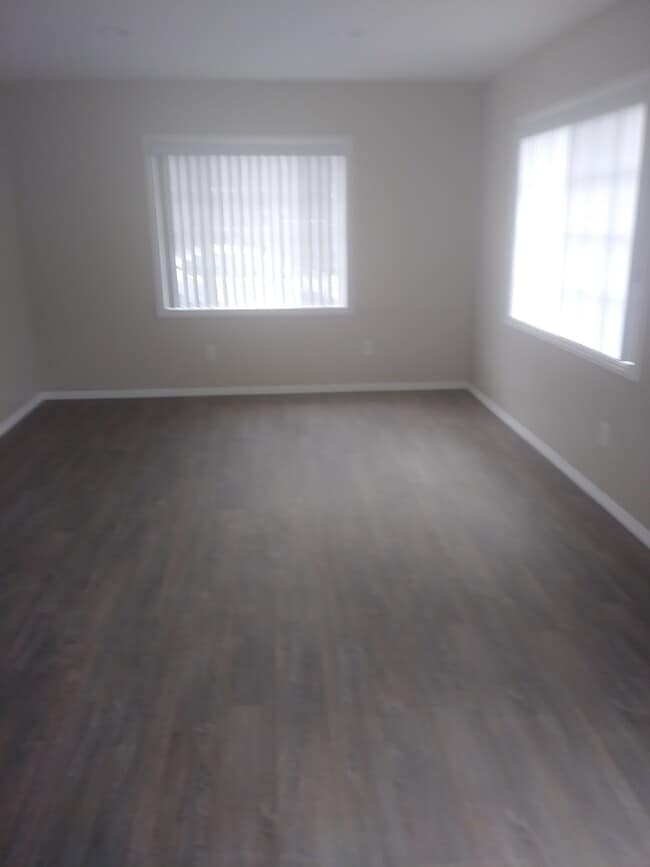 Living Room - 5850 David Ave