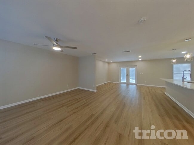 Building Photo - 4306 Woodlark Dr