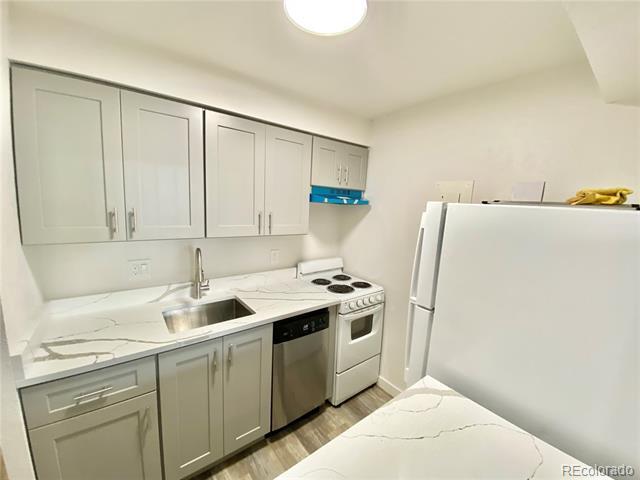 Foto del edificio - 1270 N Marion St