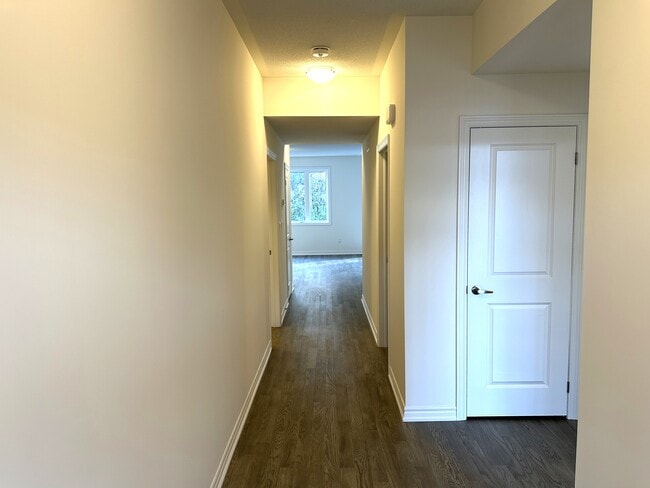 Building Photo - Tranquil and Private Bungalow in Bobcaygeo...